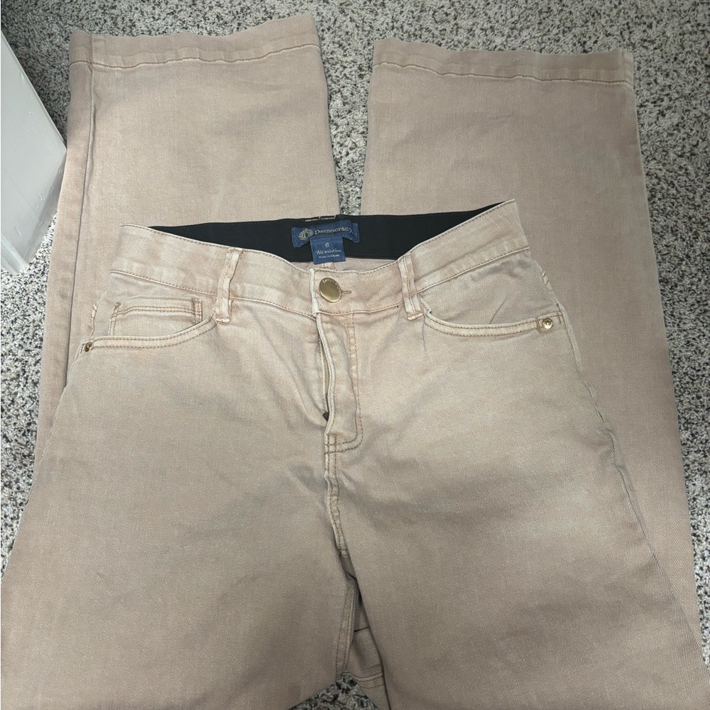 Democracy Women's Ab Solution Wide Leg Jeans. Size 6